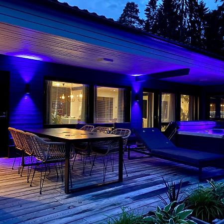 Idyllic Villa Unikko With Jacuzzi And Sauna 포리 외부 사진