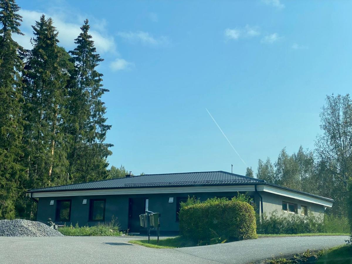 Idyllic Villa Unikko With Jacuzzi And Sauna 포리 외부 사진